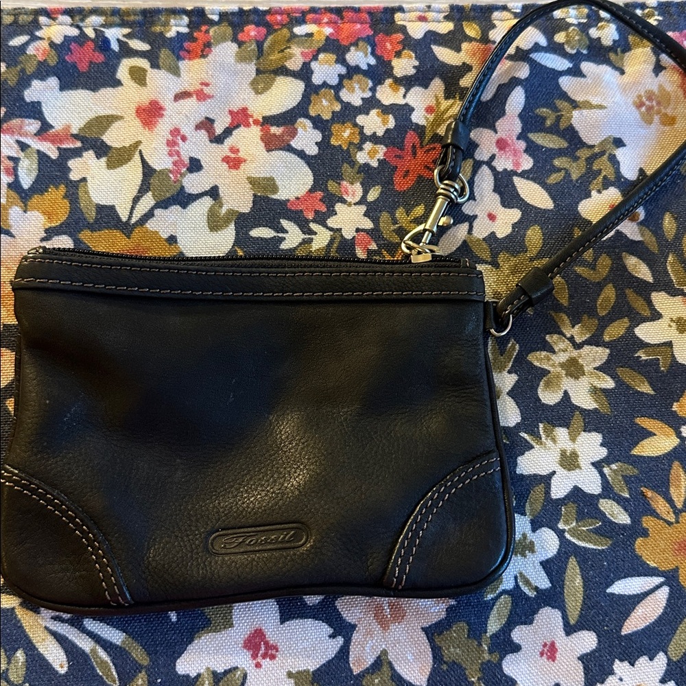Fossil Black Leather Wristlet